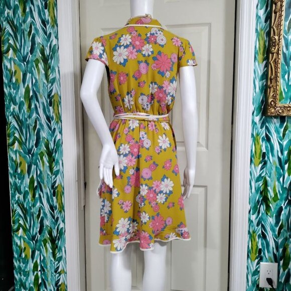 Modcloth Festival Flowers Daytime Dapper Dandelion Floral Print 60s Wrap Dress M - Picture 4 of 10